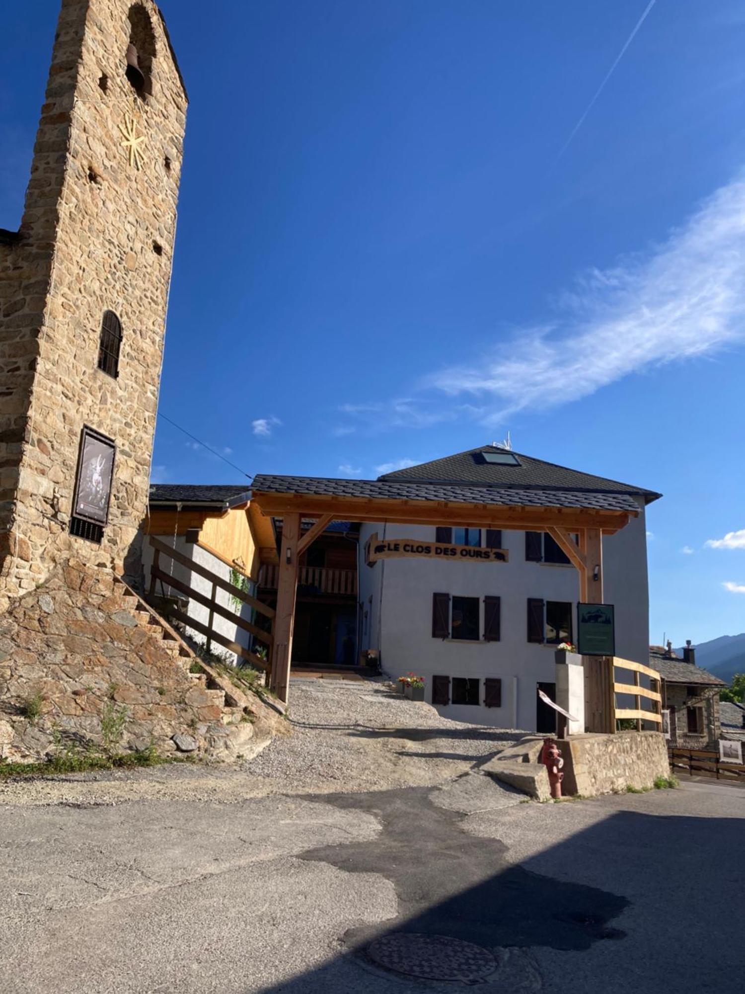 Maison Canelle Le Clos Des Ours Matemale Exteriör bild